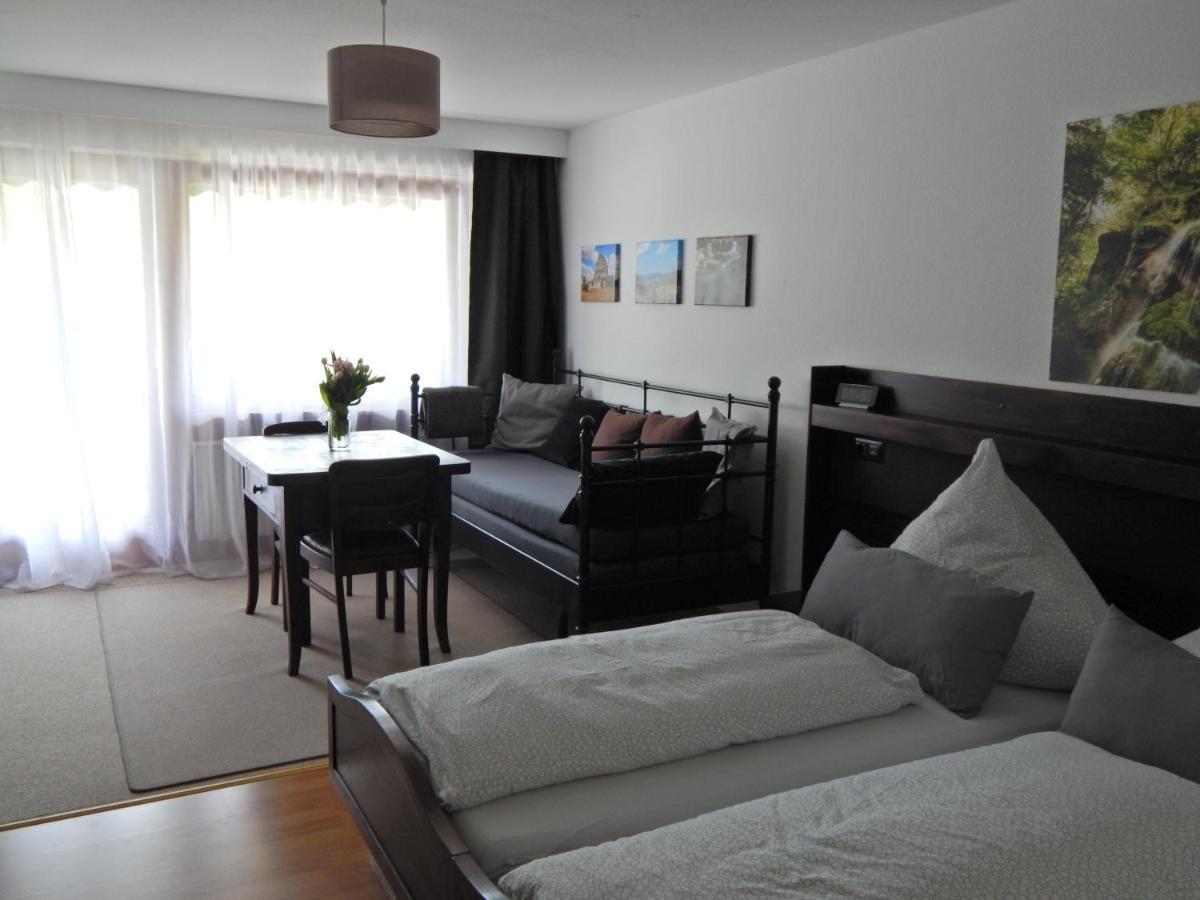 Free Apartment - Burgblick Bad Urach Εξωτερικό φωτογραφία