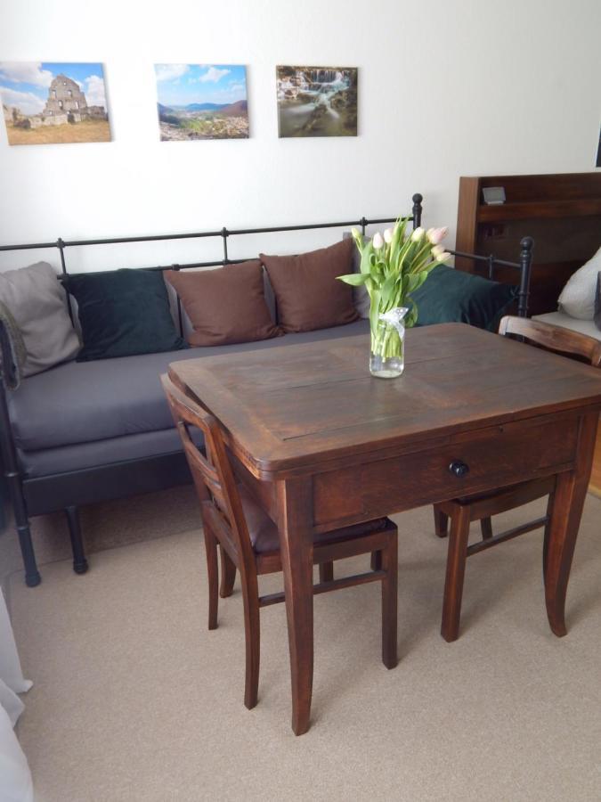 Free Apartment - Burgblick Bad Urach Εξωτερικό φωτογραφία